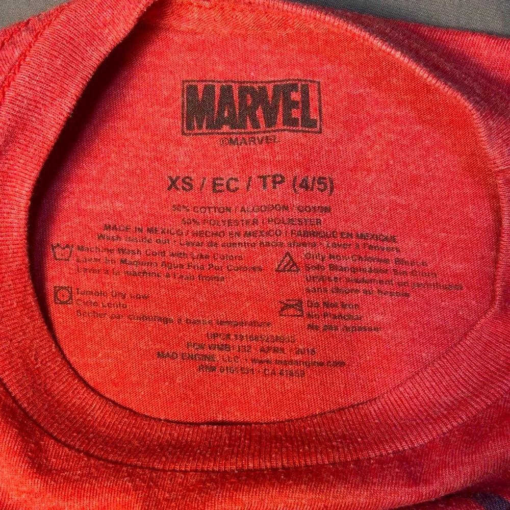 Marvel Spider-Man Kids Red Graphic T Shirt XS (4/5) Short Sleeve‎ Marvel